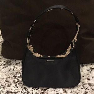 Black hand bag